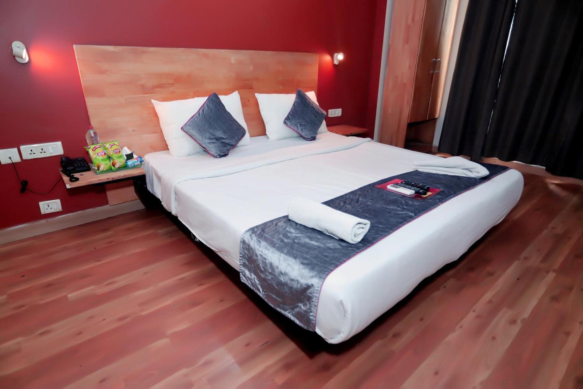 The Centrum - Nfc 3*