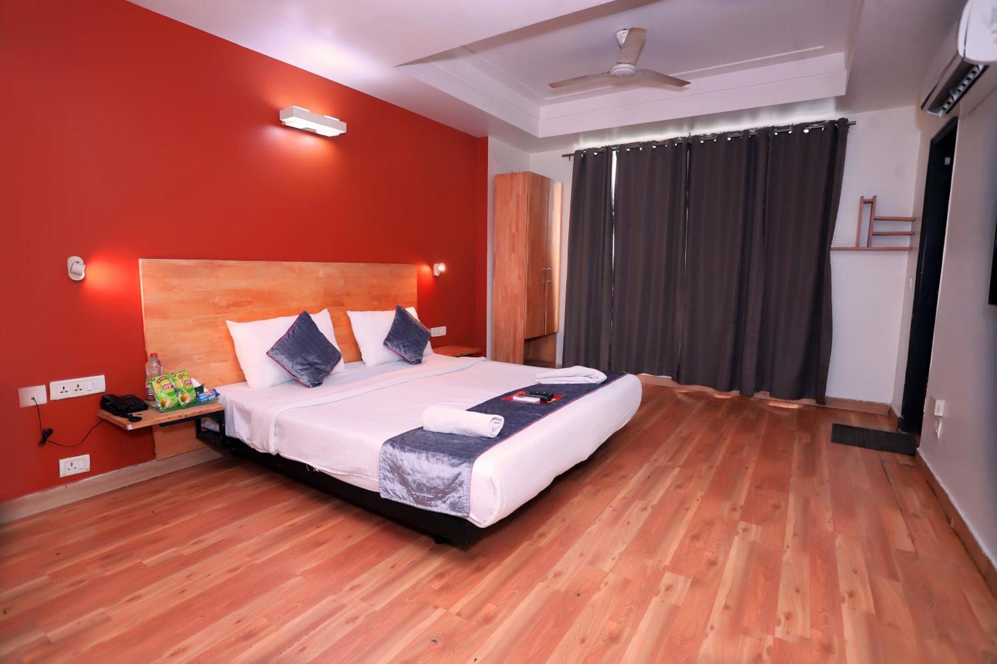 The Centrum - Nfc Hotel