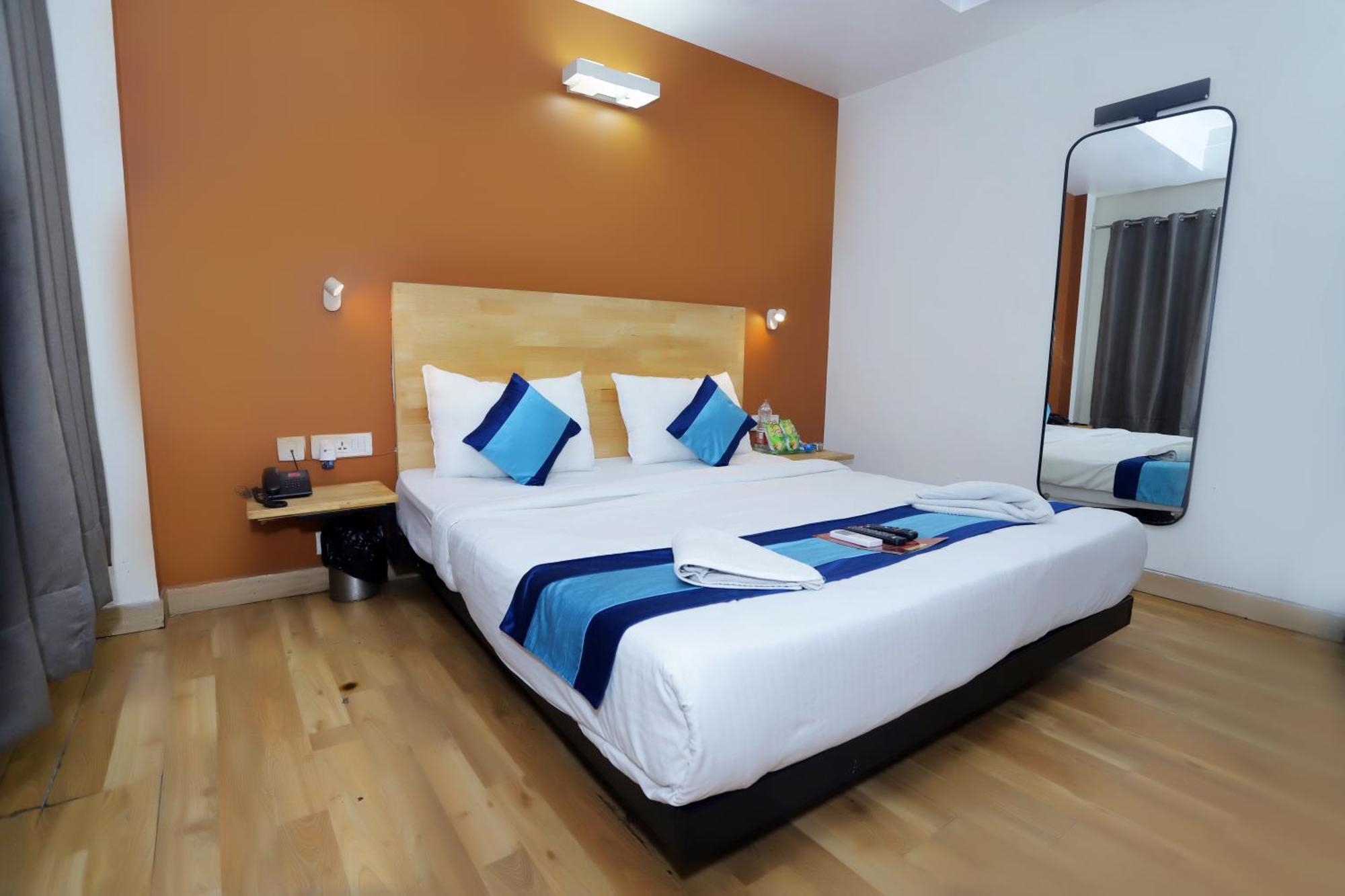 Hotel The Centrum - Nfc New Delhi